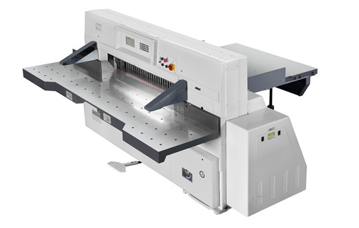 液壓切紙機操作時，需要注意哪些事項？