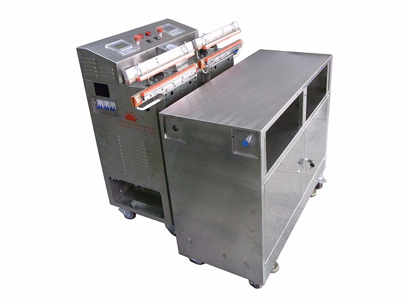 全自動(dòng)真空包裝機(jī)的安全問題--山東全自動(dòng)真空包裝機(jī)廠家