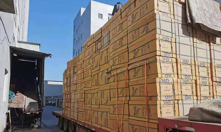 不銹鋼配電箱已發(fā)貨，各地批發(fā)商請(qǐng)接駕！